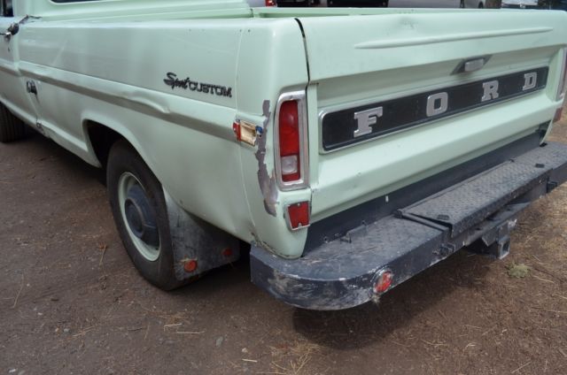 1971 Ford F-250 Camper Special V8 - photo 6