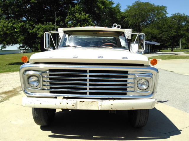 1971 Ford F600 DUMP BOX - photo 3