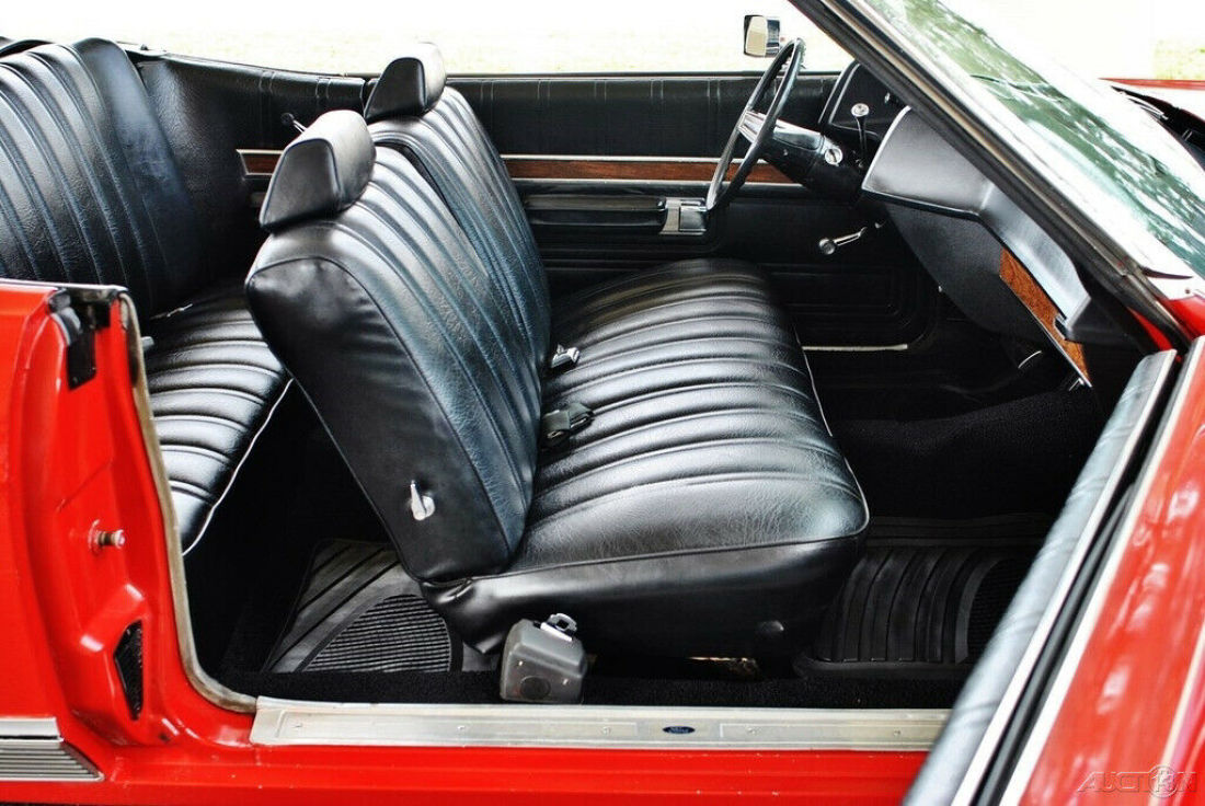 1971 Ford LTD Spectacular automatic, Original Survivor - photo 11