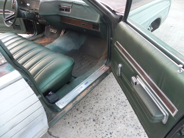 1971 Ford LTD Country Squire - photo 11