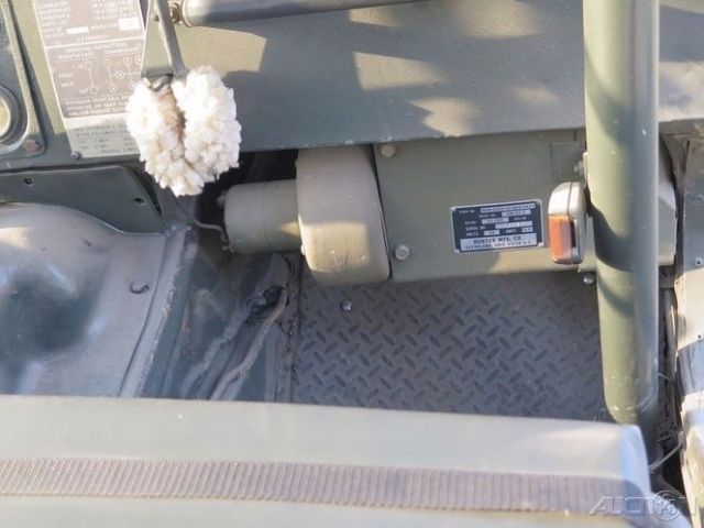 1971 Ford M151A2 Military 1/4 Ton Utility Truck - photo 9