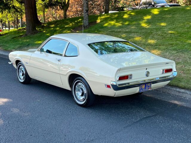 1971 Ford Maverick 2-Door Sedan 200CI 3-Speed 1 Owner Meticulous Logbook - photo 5