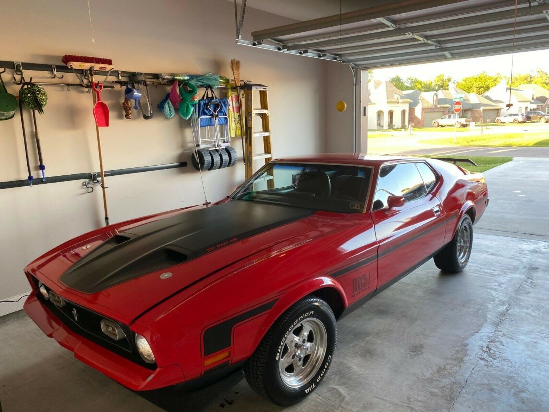 1971 Ford mustang Fastback 351C 4 Speed ( Mach 1 Clone ) 1971 Ford Mustang Fastback