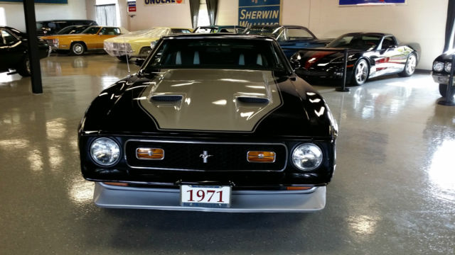 1971 Ford Mustang MACH 1 - photo 2