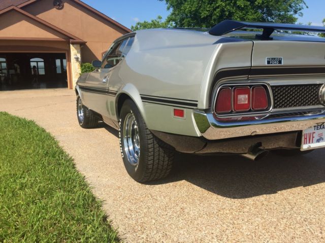 1971 Ford Mustang Mach I Sportsroof - photo 9