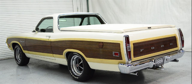 1971 Ford Ranchero Squire - photo 8