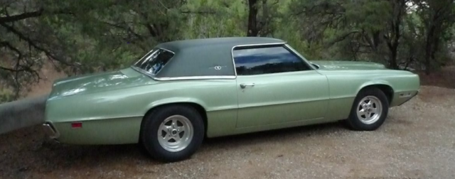 1971 Ford Thunderbird - photo 2