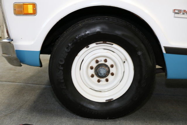 1971 GMC 2500 Custom Camper Runs Drives Body Int Good 350V8 3 spd auto - photo 12