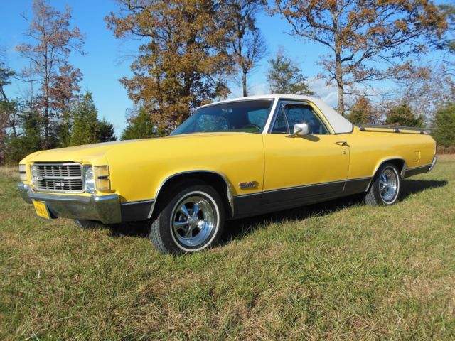 1971 GMC Custom Sprint Yellow Pickup Truck (similar to Chevrolet El Camino) 1971 GMC Other