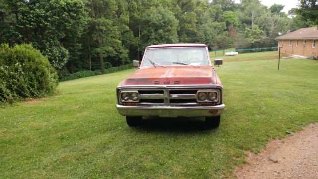 1971 gmc custom v8 1500 has ac cab power steering and brakes 1971 Chevrolet C-10