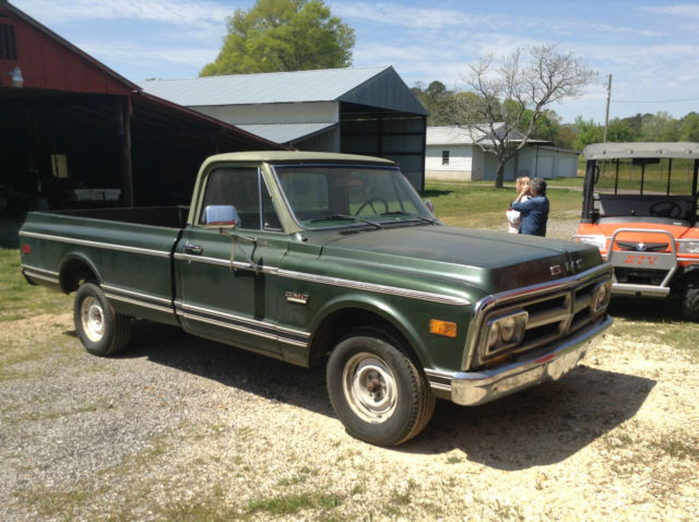 1971 GMC PICK UP TRUCK - NO RESERVE - 98% ORIGINAL - 1 OWNER UNTIL THIS YEAR 1971 GMC 1500 V EIGHT
