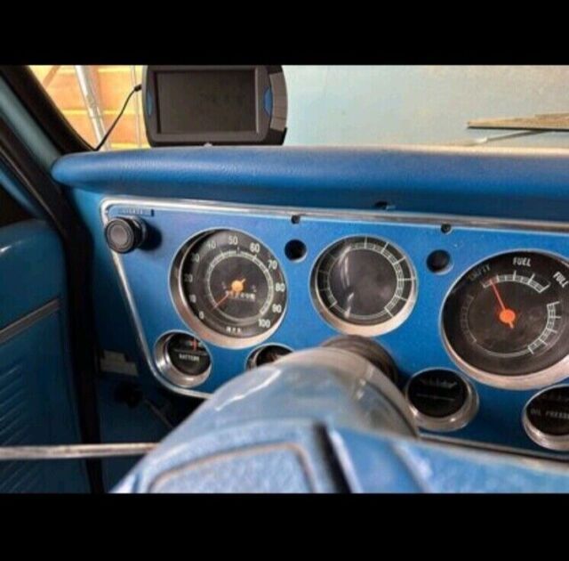 1971 GMC Pickup motor home - photo 4