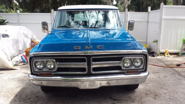1971 GMC Suburban - photo 6