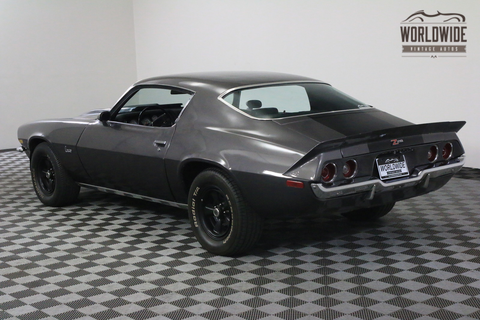 1971 Chevrolet Camaro V8 AUTO SPLIT BUMPER - photo 11