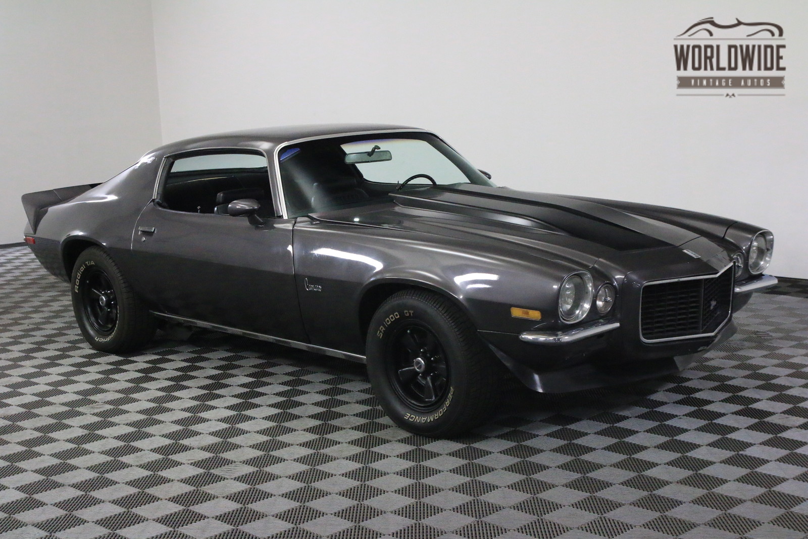 1971 Chevrolet Camaro V8 AUTO SPLIT BUMPER - photo 4