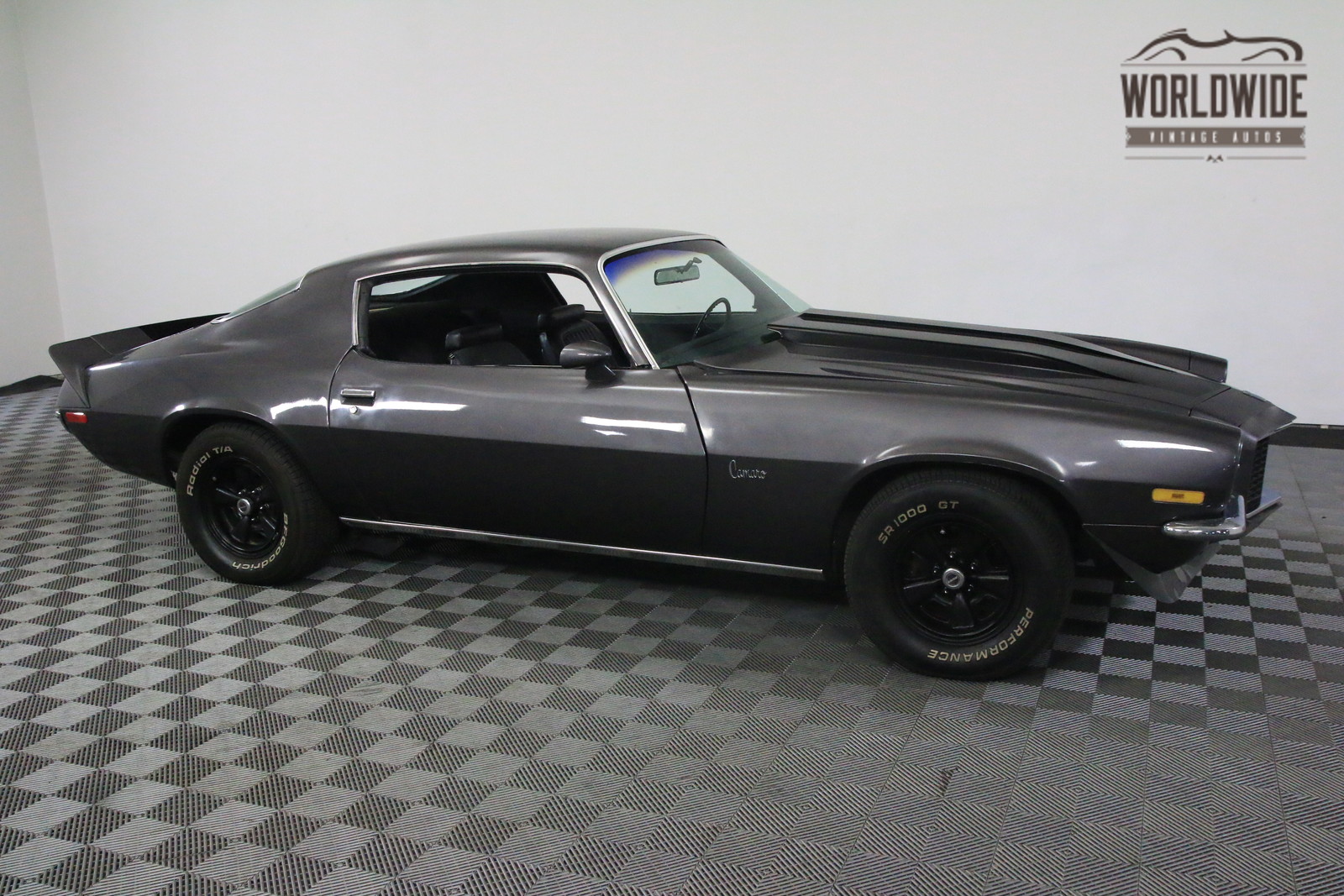 1971 Chevrolet Camaro V8 AUTO SPLIT BUMPER - photo 6