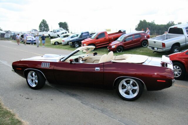 1971 Hemi-Cuda Convertible Restomod 1971 Plymouth Barracuda Custom