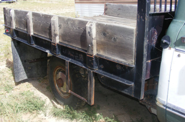 1971 International Harvester 1210 4 x 4 V8 - photo 7