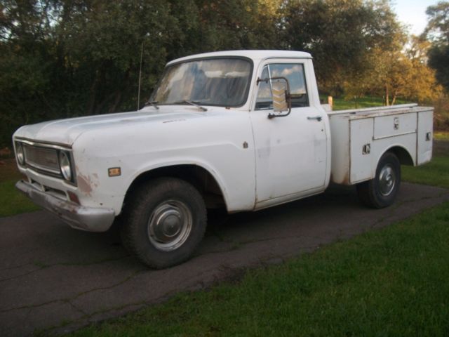 1971 International Harvester 1/2 ton Short Bed Pick Up 1971 International Harvester 1110