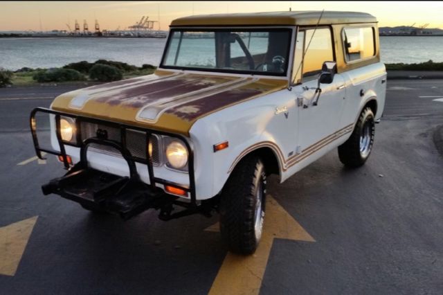 1971 International Harvester Scout 800B Comanche V8 1971 International Harvester 800B