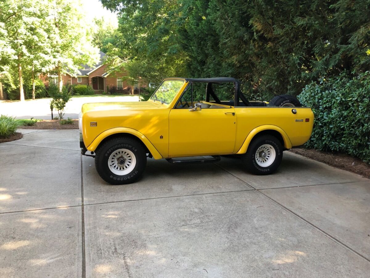 1971 INTERNATIONAL HARVESTER SCOUT II - IH 392 V8 - AUTOMATIC - RED / BLACK 1971 International Harvester Scout
