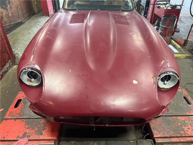 1971 Jaguar E-Type Coupe - photo 11