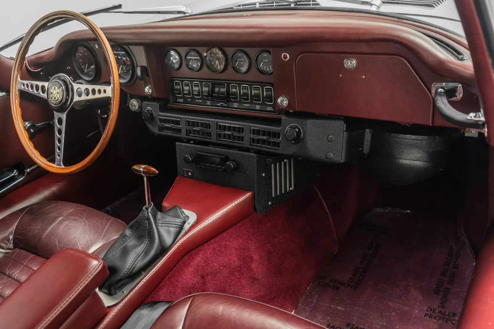 1971 Jaguar E-Type Restomod - photo 13