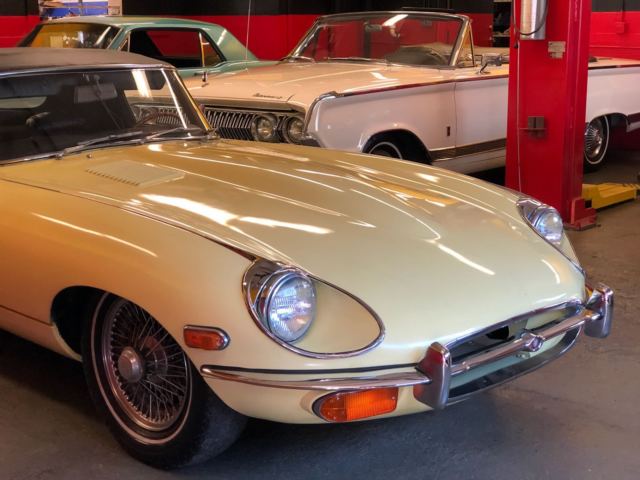 1971 Jaguar E-Type Series 2 Roadster - photo 7
