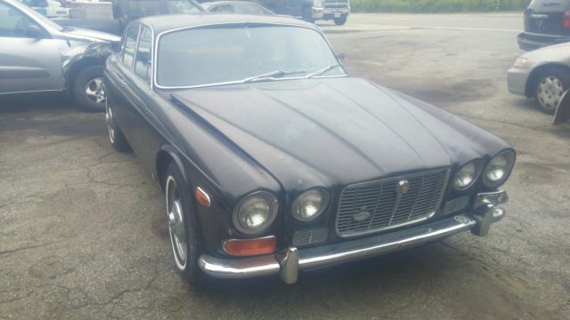 1971 Jaguar XJ - photo 3