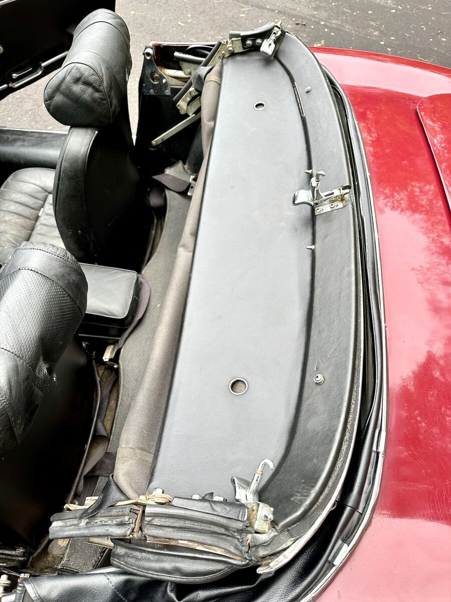 1971 Jaguar XKE Convertible - photo 6