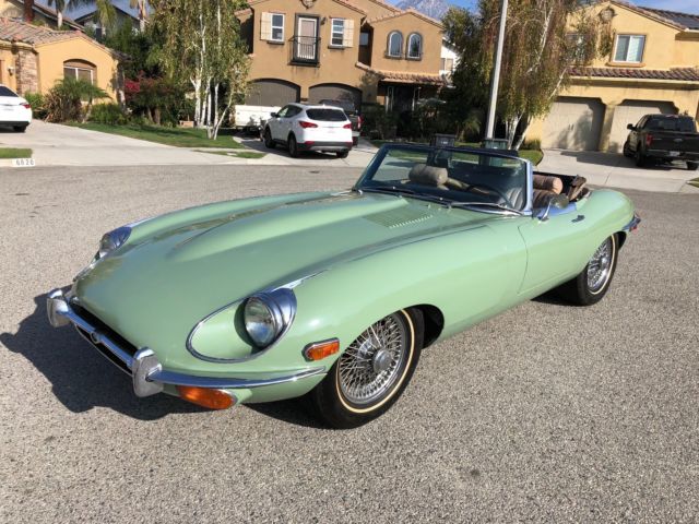 1971 Jaguar XKE E-Type Roadster Convertible Willow Green 1971 Jaguar E-Type XKE ROADSTER CONVERTIBLE WILLOW GREEN