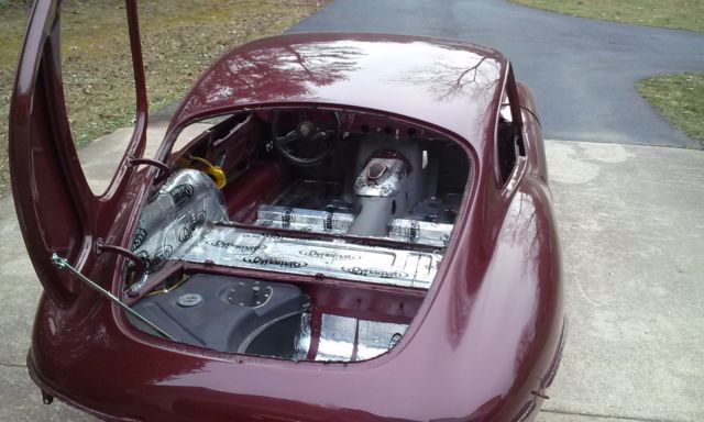 1971 Jaguar E-Type 2 DR FHC - photo 7