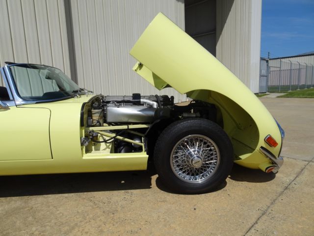 1971 Jaguar XK E Roadster - photo 11
