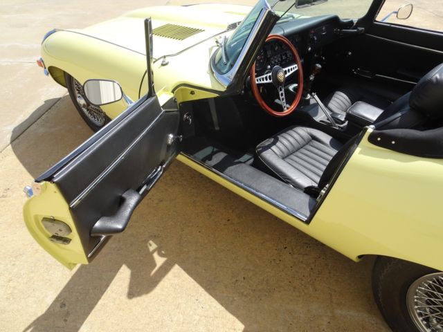 1971 Jaguar XK E Roadster - photo 9