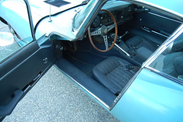 1971 Jaguar E-Type Two door rear wheel drive - photo 12