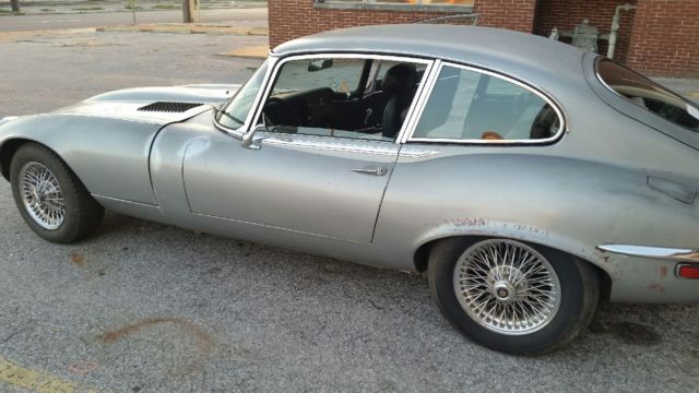 1971 Jaguar E-Type 2 door coupe - photo 3