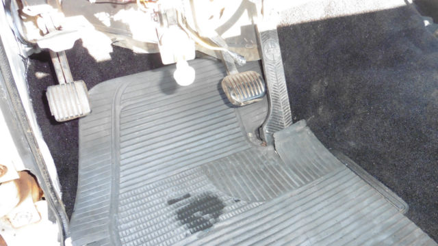 1971 Jeep J2000 - photo 11