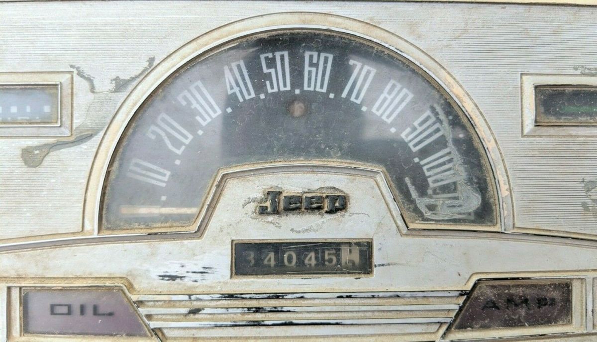 1971 Jeep J2000 - photo 9