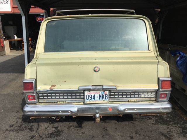1971 Jeep Wagoneer Base - photo 3