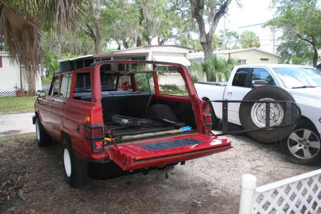 1971 Jeep Wagoneer Wagoneer/rough off road street legal - photo 12
