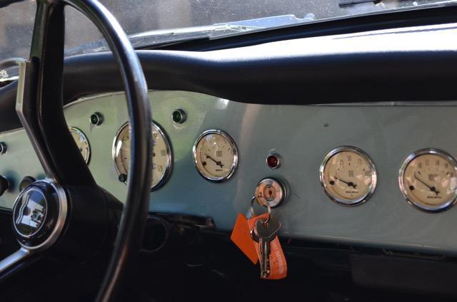 1971 Volkswagen Karmann Ghia Custom - photo 10
