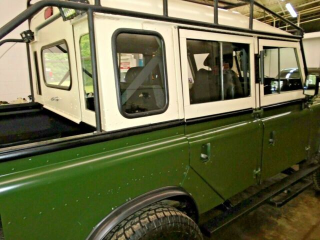 1971 Land Rover DEFENDER Plush Cloth Heated/Power Front Seats - photo 6