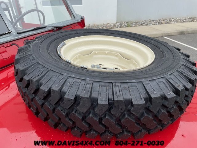 1971 Land Rover 88 4X4 SUV - photo 4