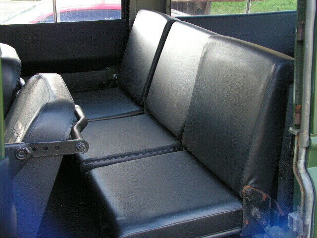 1971 Land Rover Long DeLuxe Safari Station Wagon - photo 11