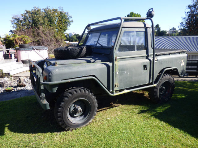 1971 Land Rover Series 2a skippy 88" green - photo 2