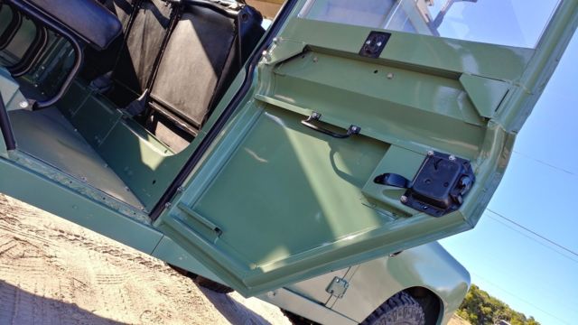 1971 Land Rover Defender - photo 4