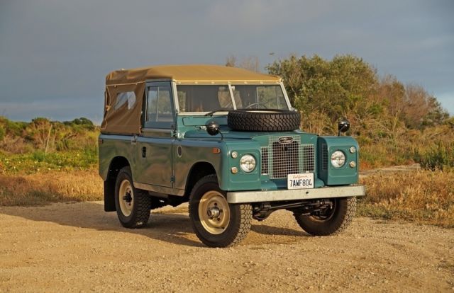 1971 Land Rover Series IIA 88 Series IIA 88 - $59k in Restoration Receipts - photo 11