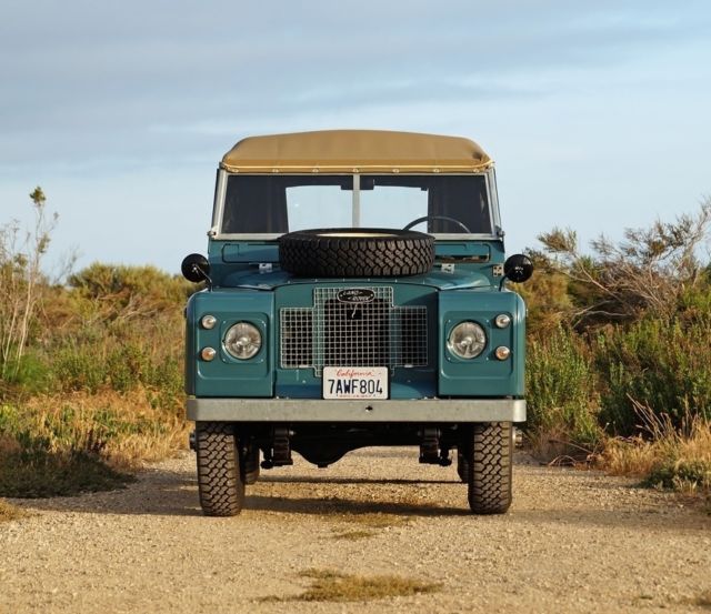 1971 Land Rover Series IIA 88 Series IIA 88 - $59k in Restoration Receipts - photo 2