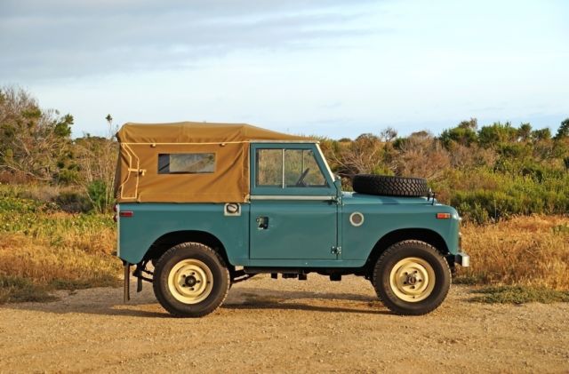 1971 Land Rover Series IIA 88 Series IIA 88 - $59k in Restoration Receipts - photo 5