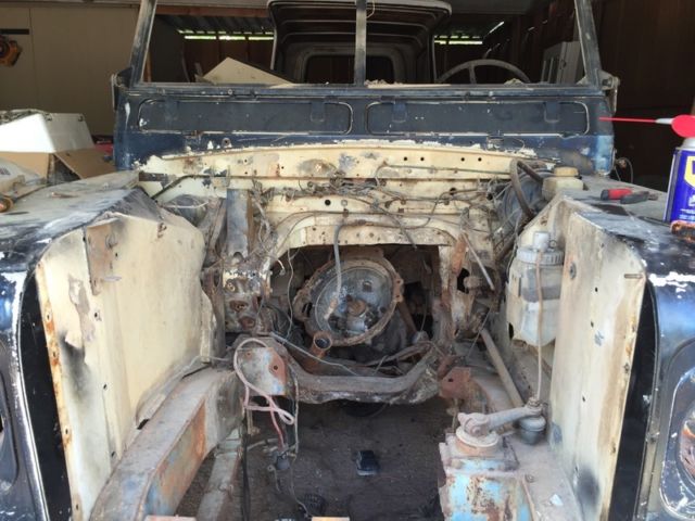 1971 Land Rover Defender 88 SWB - photo 3